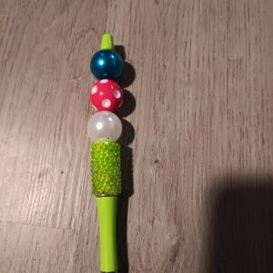 Hand Crafted Blue and Pink Arts & Crafts Office Decor